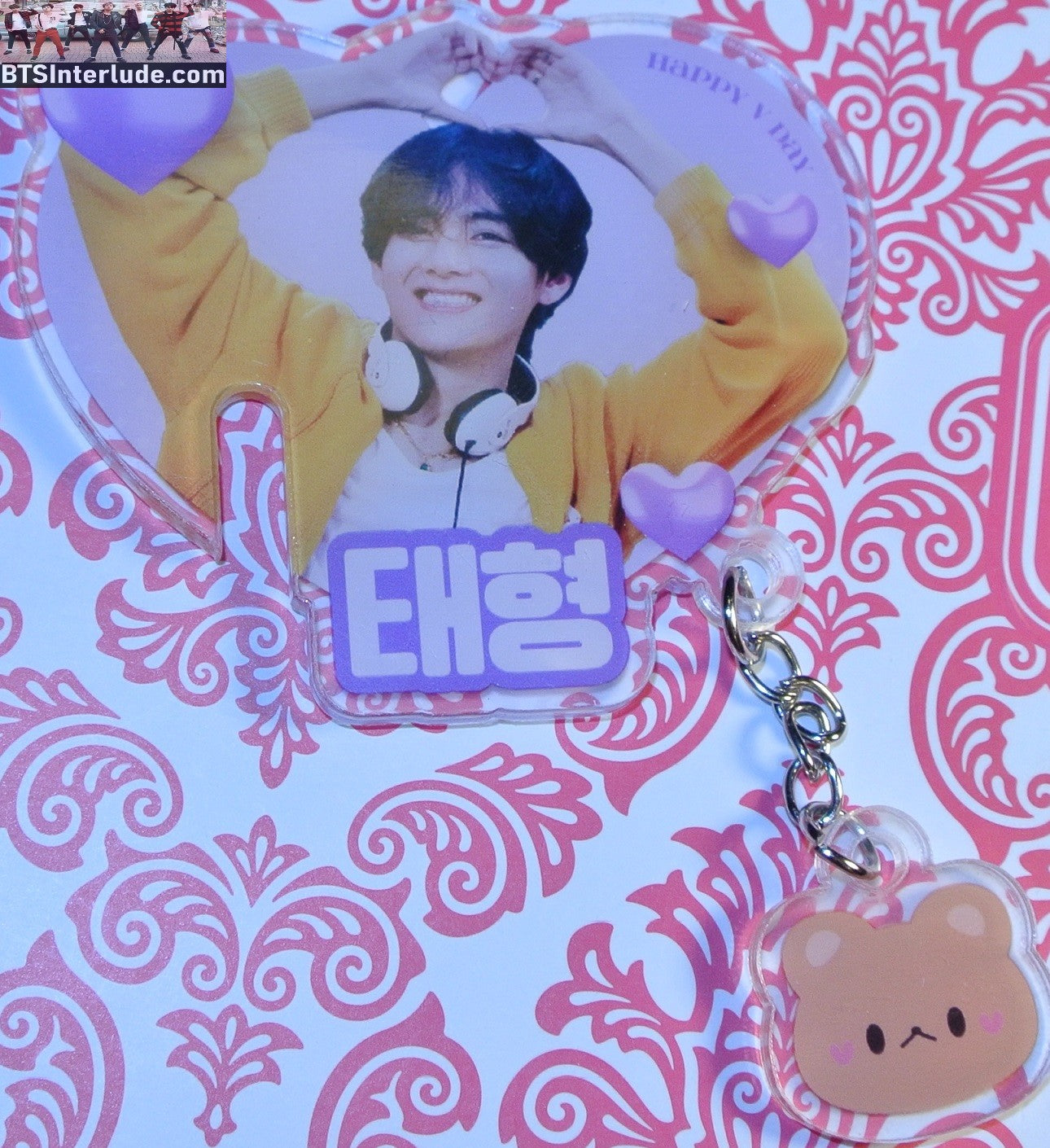 BTS BOOKMARK V KIM TAEHYUNG 김태형 ACRYLIC HEART SHAPE YELLOW SWEATER NUNA V FANSITE