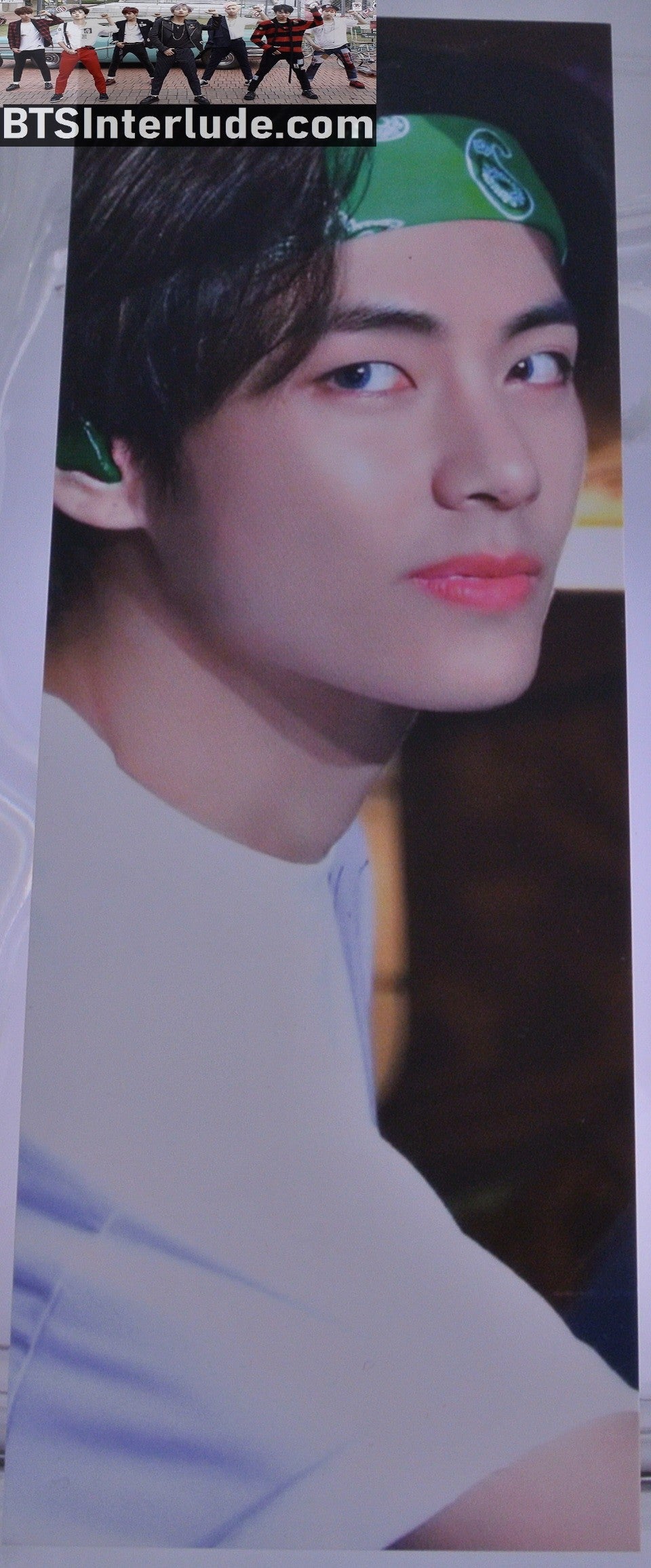 BTS BOOKMARK V KIM TAEHYUNG 김태형 GREEN BANDANA FANSITE MINI SLOGAN BANNER 2 SIDED LIMITED EDITION