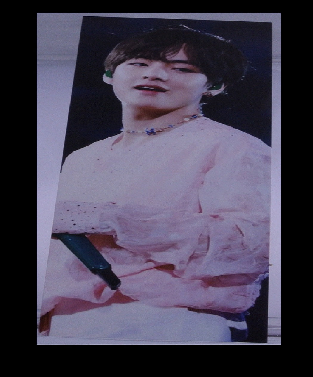 BTS BOOKMARK V KIM TAEHYUNG 김태형 PINK SHIRT FANSITE MINI SLOGAN BANNER 2 SIDED LIMITED EDITION
