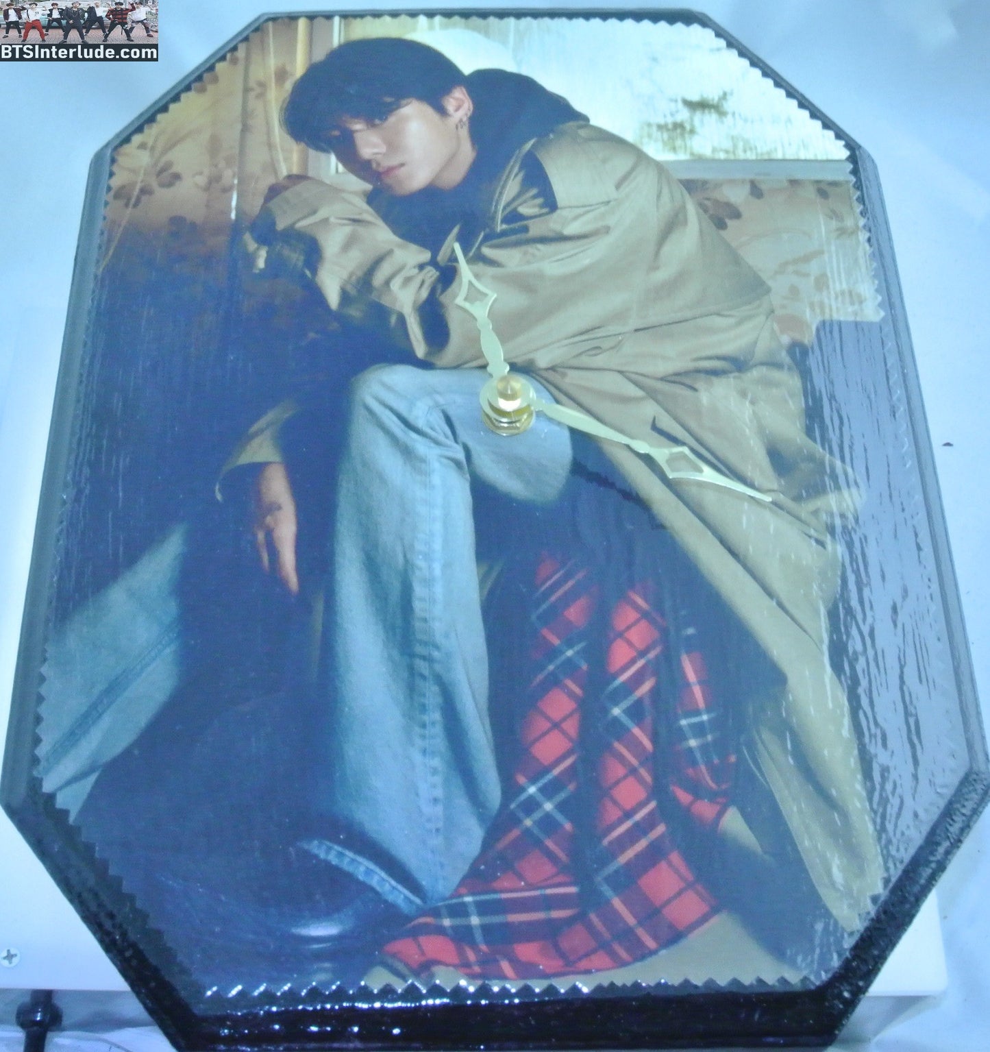 BTS CLOCK WOOD XL JEON JUNGKOOK 전정국 BLACK DAZED PHOTO SHOOT TAN COAT PLAID SHIRT JEANS