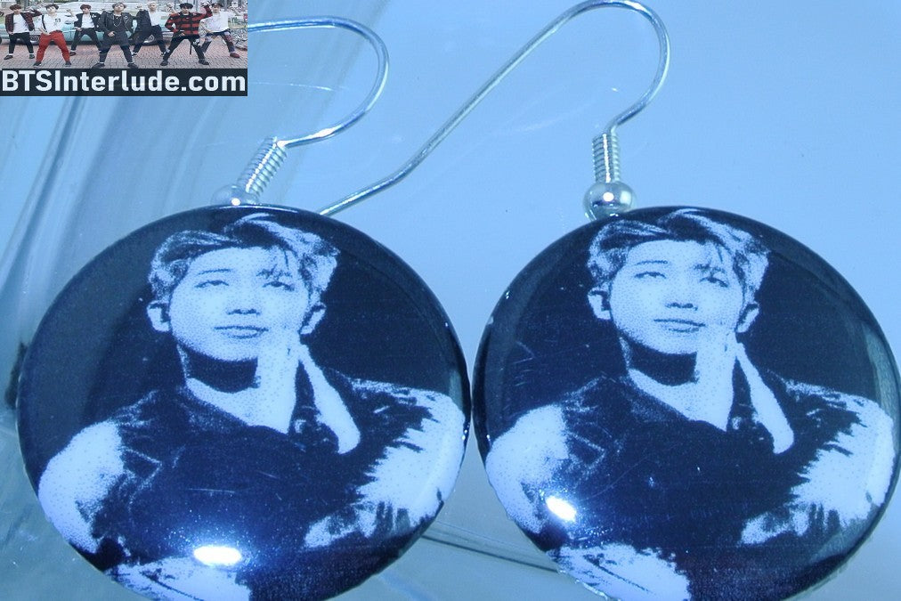BTS EARRINGS BUTTON RM KIM NAMJOON 김남준 2 IN 1 PRAYER FAN EDIT BLACK WHITE PIERCED OR CLIPS DANGLE DROP