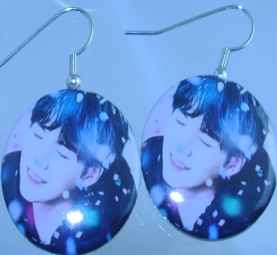 BTS EARRINGS BUTTON SUGA MIN YOONGI 민윤기 2 IN 1 CONFETTI PIERCED OR CLIPS DANGLE DROP