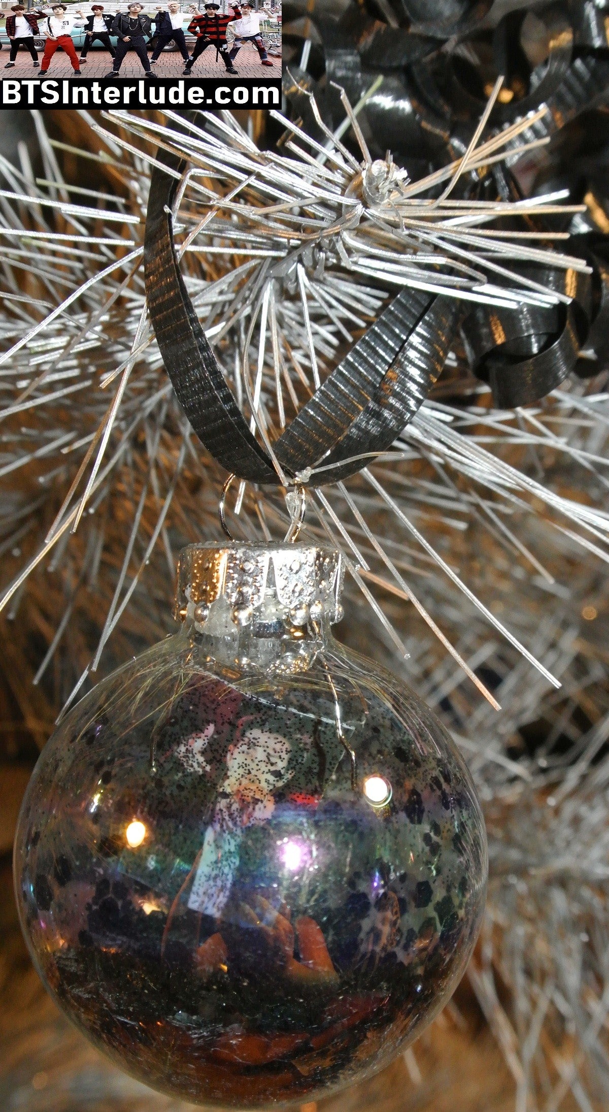 BTS CHRISTMAS ORNAMENT GLASS 1.75 INCH RM KIM NAMJOON 김남준 BLACK GLITTER ARIRANG SUNGLASSES LIMITED EDITION