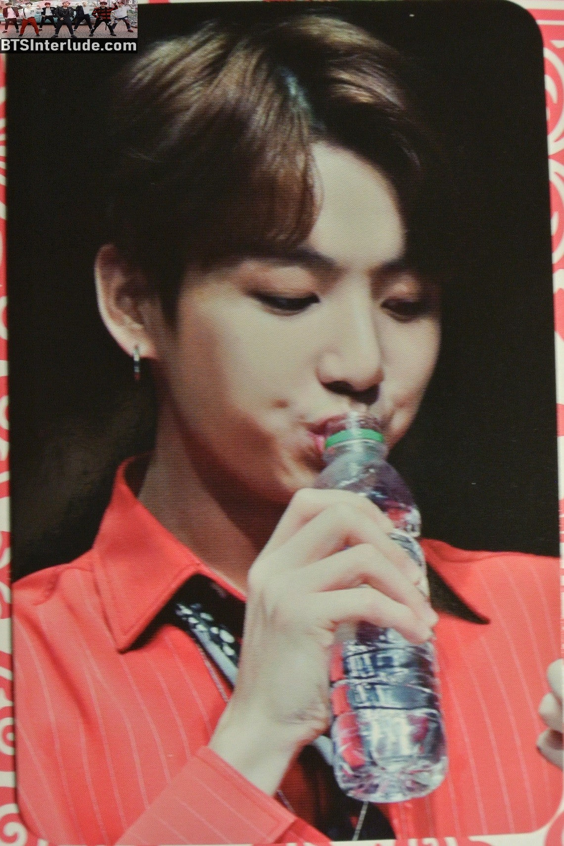 BTS PHOTOCARD FANSITE JEON JUNGKOOK 전정국 RED SHIRT WATER THE KNOCK FANSITE ADDICTED PHOTO CARD