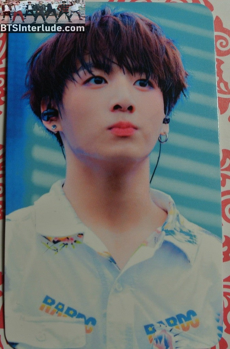 BTS PHOTOCARD FANSITE JEON JUNGKOOK 전정국 WHITE SHIRT BLUE GREEN BACKGROUND PHOTO CARD