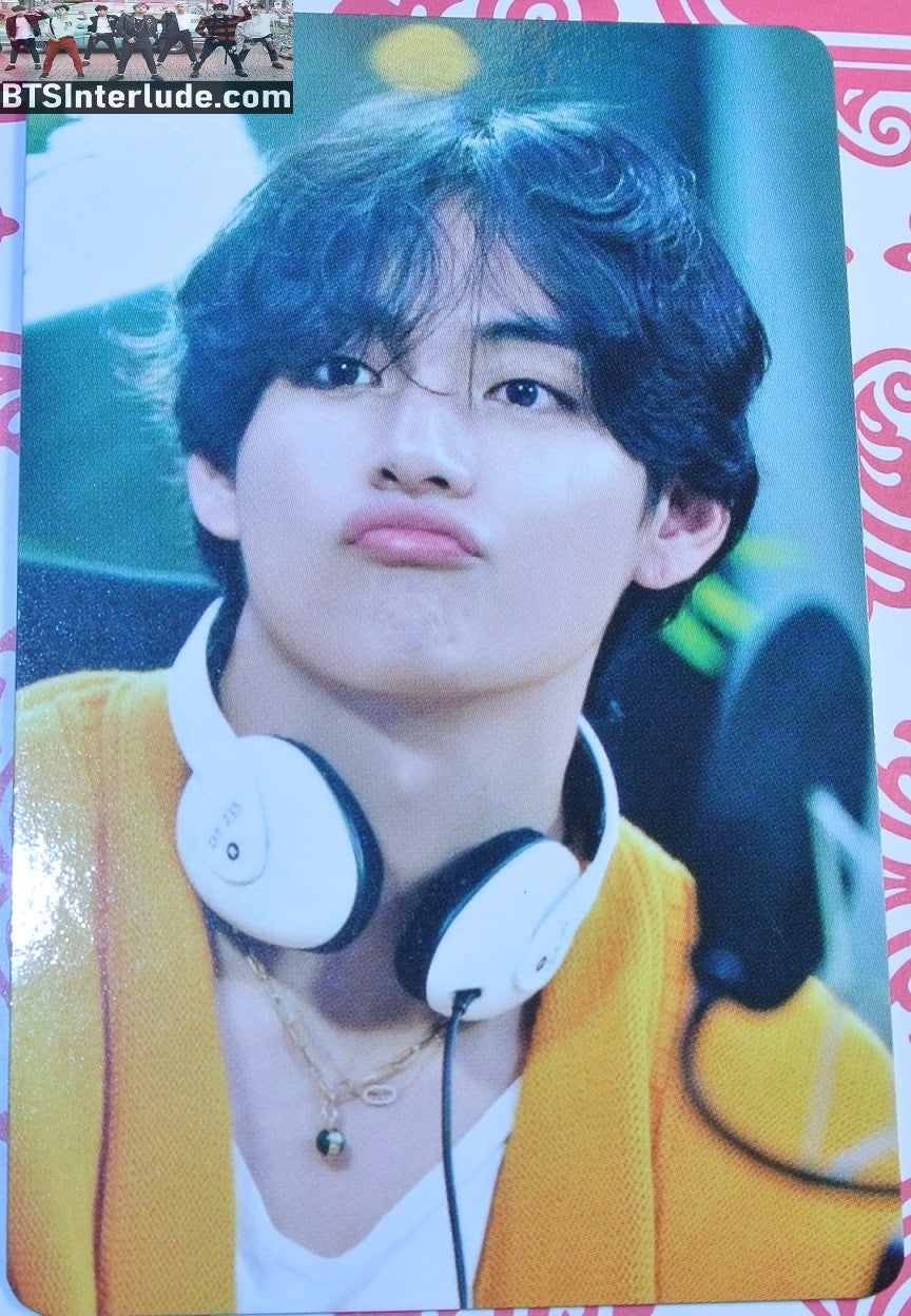 BTS PHOTOCARD FANSITE V KIM TAEHYUNG 김태형 YELLOW SWEATER RADIO NUNA V FANSITE BEFORE MIDNIGHT PHOTO CARD PC
