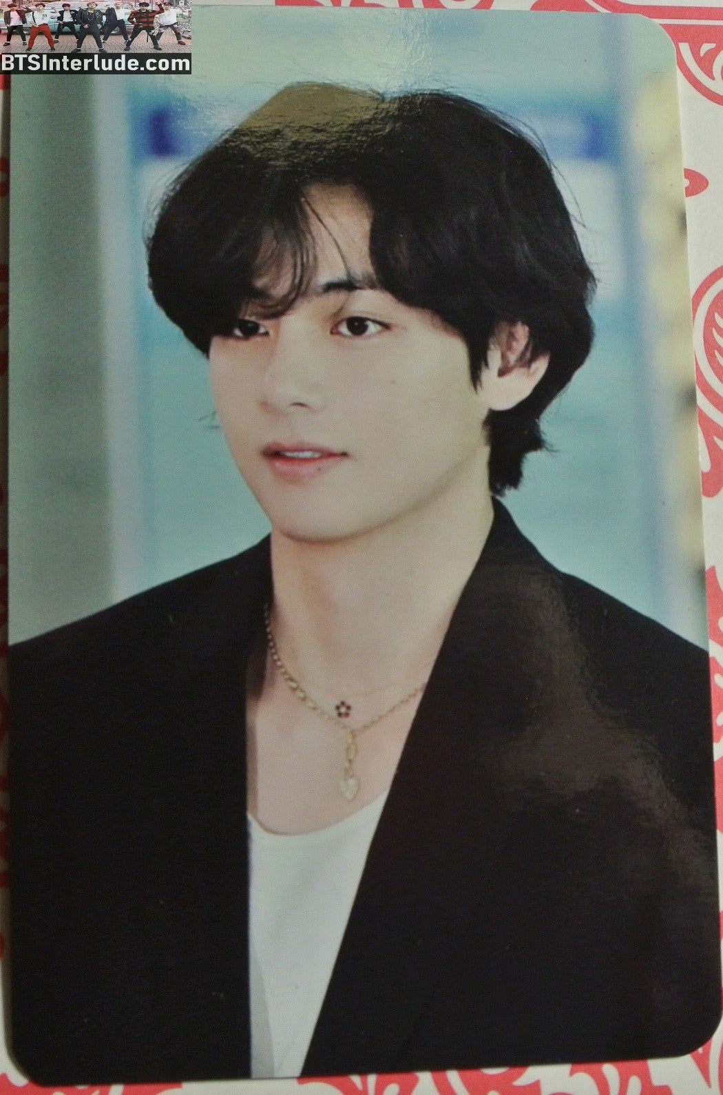 BTS PHOTOCARD FANSITE V KIM TAEHYUNG 김태형 BLACK JACKET NUNA V FANSITE MOMENT BECOMES FOREVER PHOTO CARD