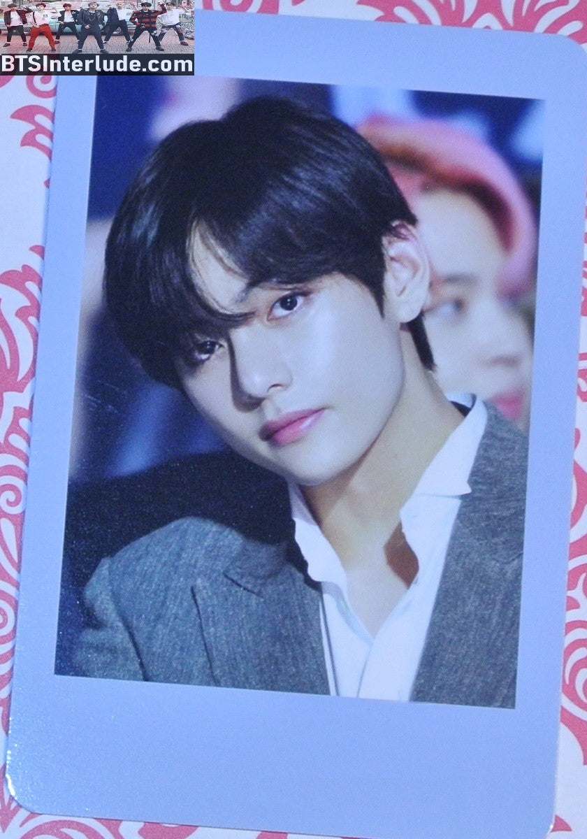BTS PHOTOCARD FANSITE V KIM TAEHYUNG 김태형 CHECKED JACKET NUNA V FANSITE WE ARE ALWAYS TOGETHER PHOTO CARD