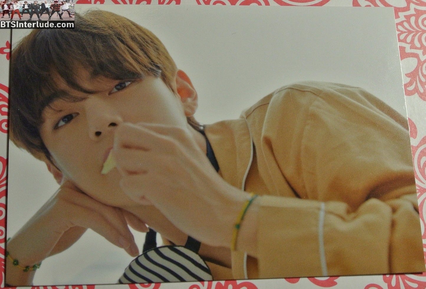 BTS PHOTOCARD OFFICIAL V KIM TAEHYUNG 김태형 YET TO COME BUSAN OFFICIAL MERCHANDISE