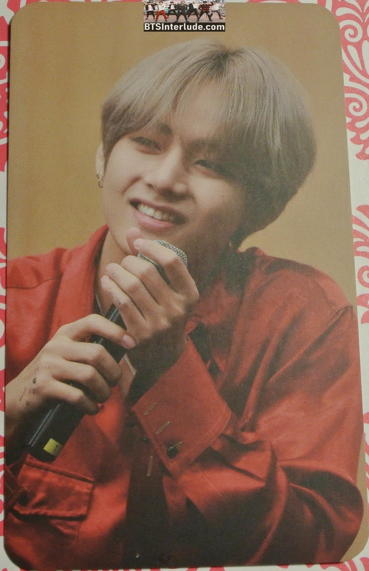 BTS PHOTOCARD V KIM TAEHYUNG BLOND HAIR FANSIGN RED SHIRT COME ON OVER FANSITE PC PHOTO CARD