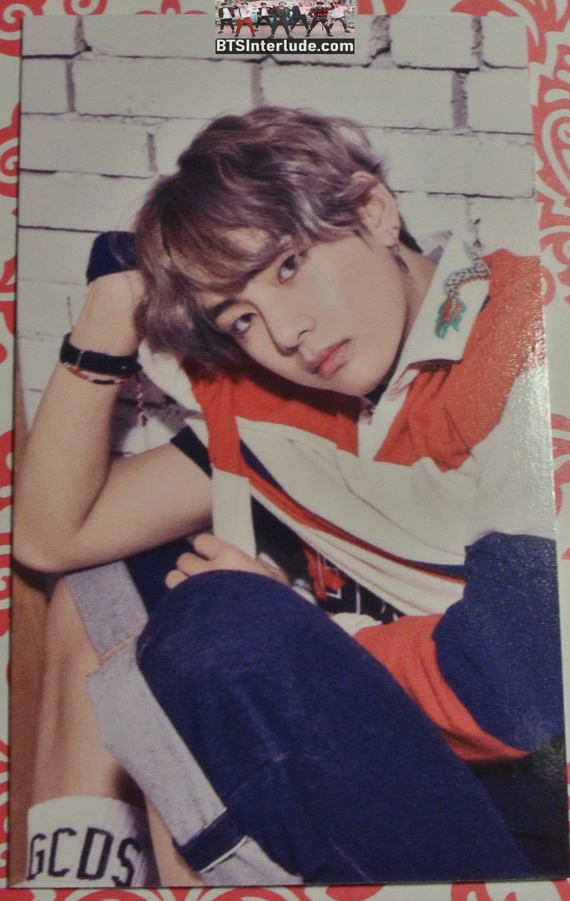 BTS PHOTOCARD V KIM TAEHYUNG RED WHITE BLUE STRIPED SHIRT CHERRY BOY FANSITE PC PHOTO CARD