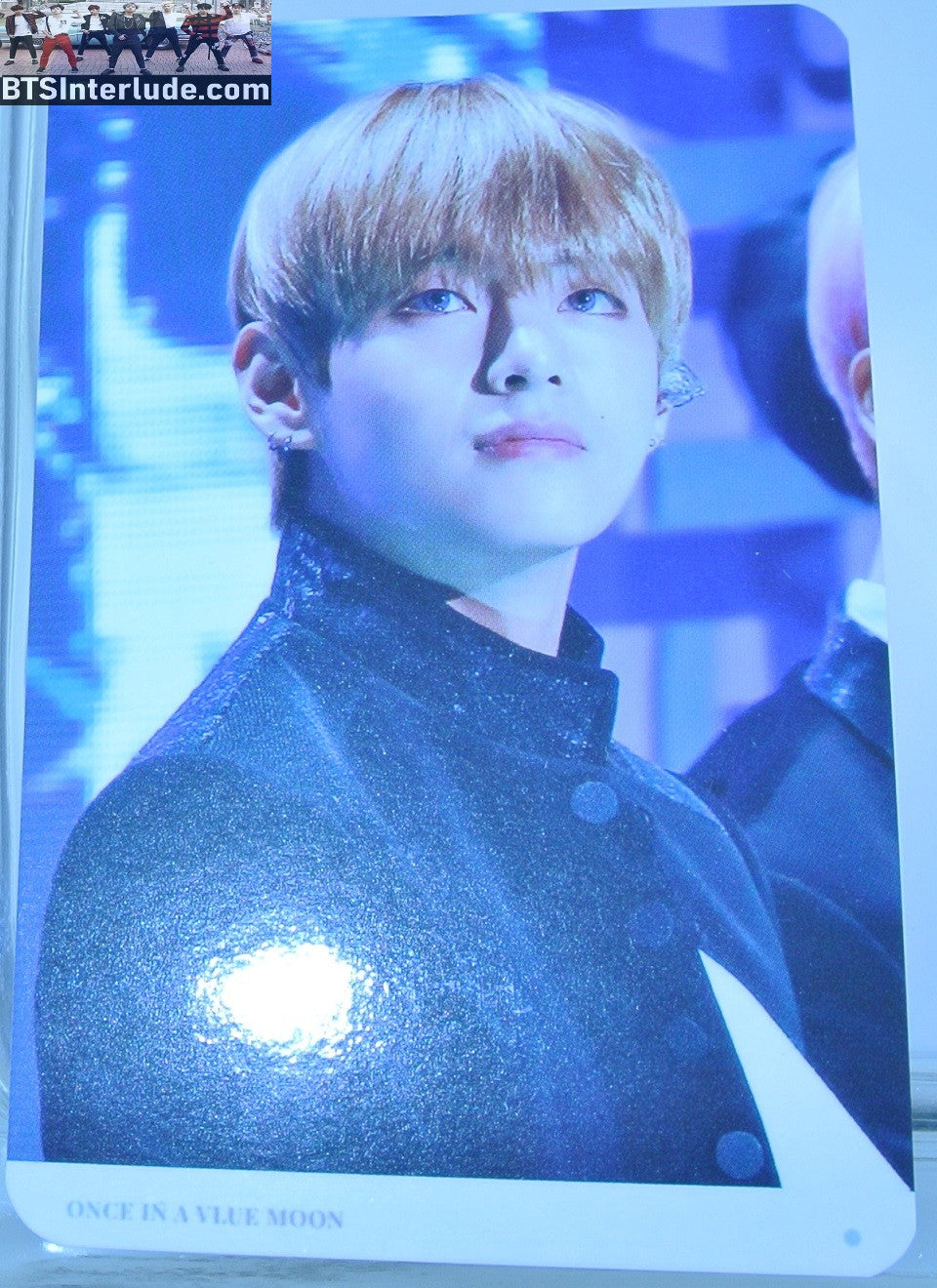 BTS PHOTOCARD FANSITE V KIM TAEHYUNG 김태형 BLACK JACKET VIA FANSITE ONCE IN A VLUE MOON PHOTO CARD