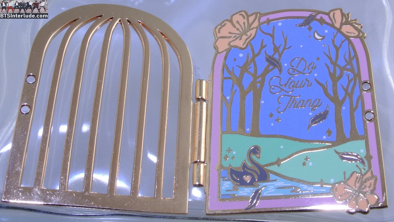 BTS PIN ENAMEL GOLD BLACK SWAN THEME CAGE OPENS THE NICE NOONA PINS JUNGKOOK V JIMIN RM J-HOPE SUGA JIN BADGE BUTTON