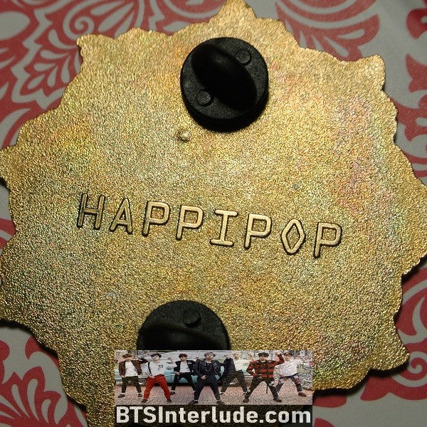 BTS PIN ENAMEL GOLD GROUP LOOKING DOWN FLOWERS HAPPIPOP PINS JUNGKOOK V JIMIN RM J-HOPE SUGA JIN BADGE BUTTON