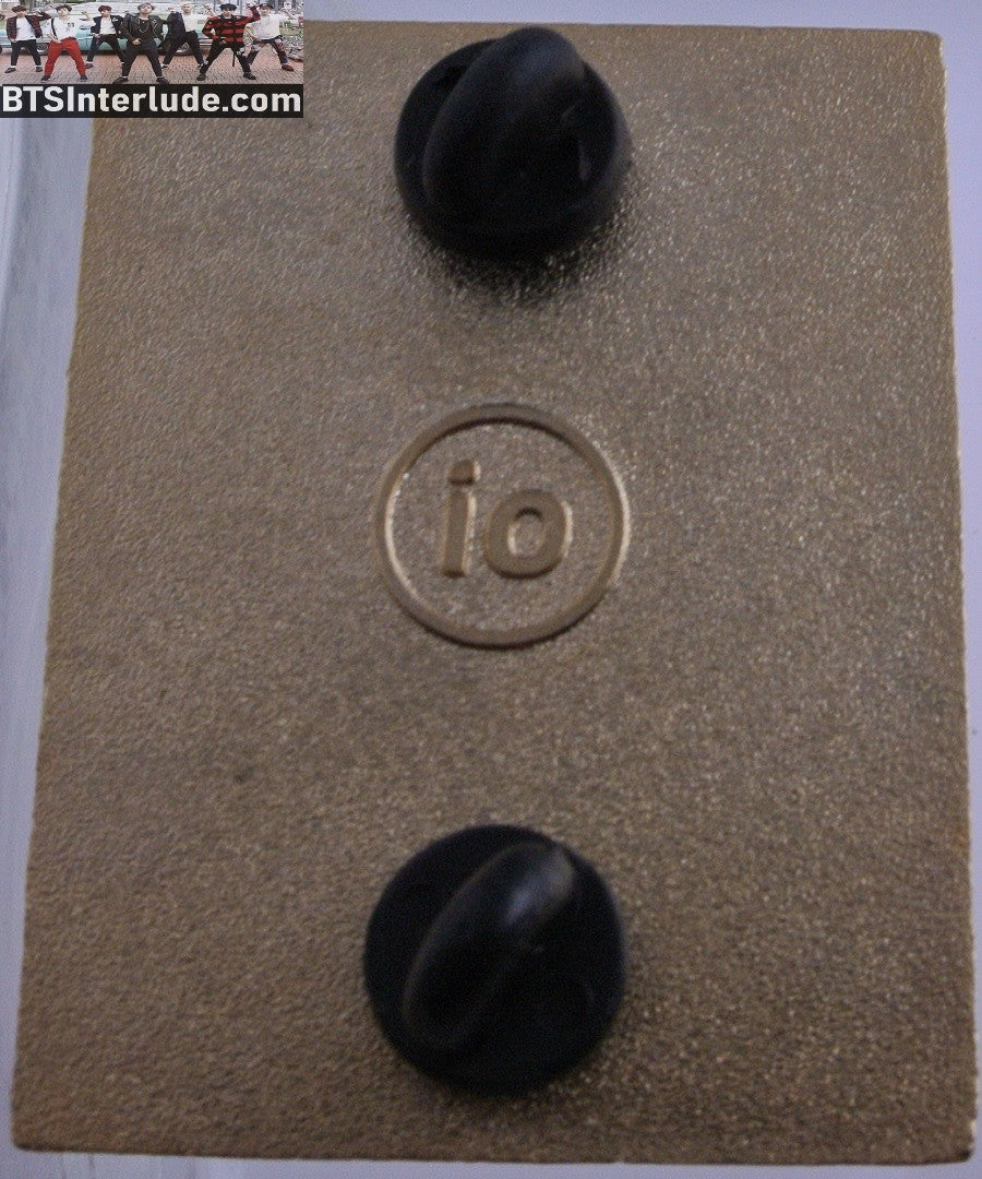 BTS PIN ENAMEL GOLD GROUP TIME MAGAZINE COVER IO PINS JUNGKOOK V JIMIN RM J-HOPE SUGA JIN BADGE BUTTON