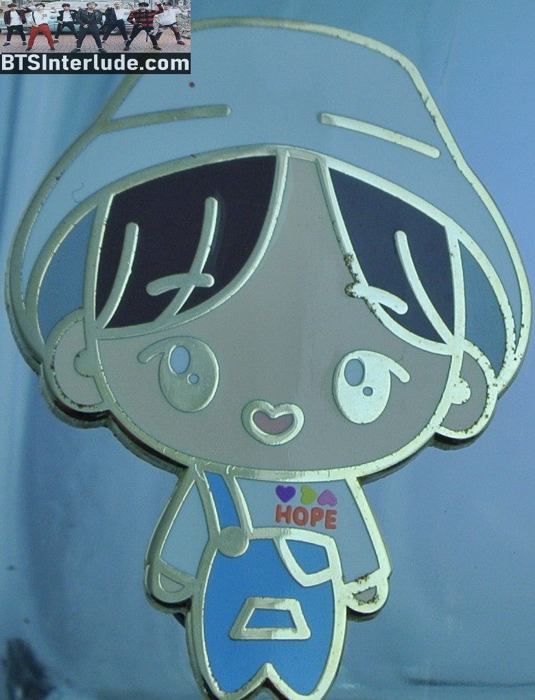BTS PIN ENAMEL GOLD J-HOPE JUNG HOSEOK 정호석 CHIBI OVERALLS BUCKET HAT BADGE BUTTON