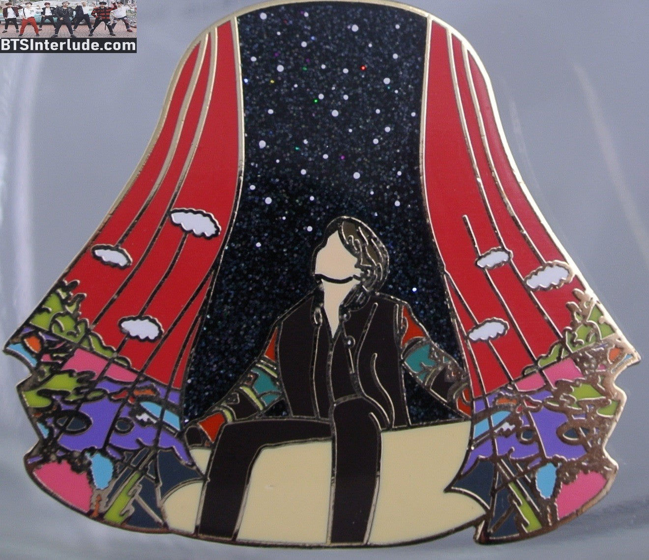 BTS PIN ENAMEL GOLD J-HOPE JUNG HOSEOK 정호석 RED DRAPES STAGE HOPE WORLD PEANUT PAPER CO PINS BADGE BUTTON