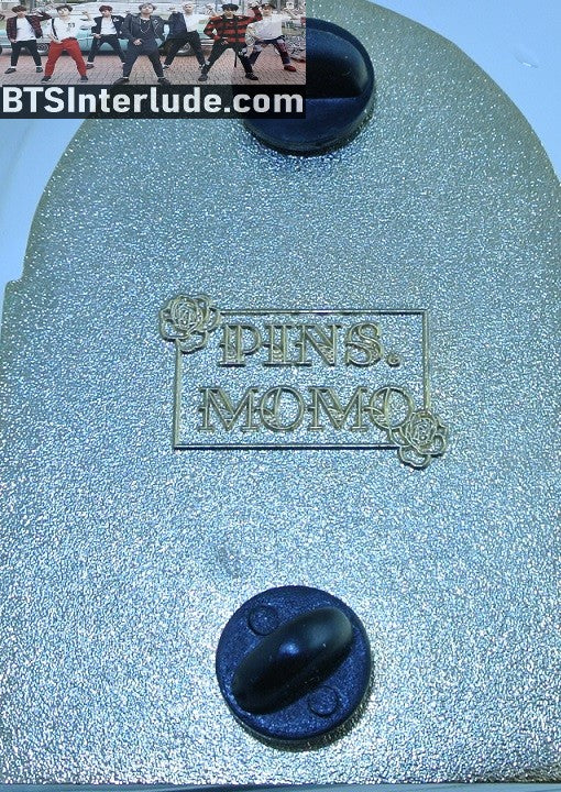 BTS PIN ENAMEL GOLD PARK JIMIIN 박지민 BLOOD SWEAT & TEARS BLINDFOLDED PINS BY MOMO BADGE BUTTON
