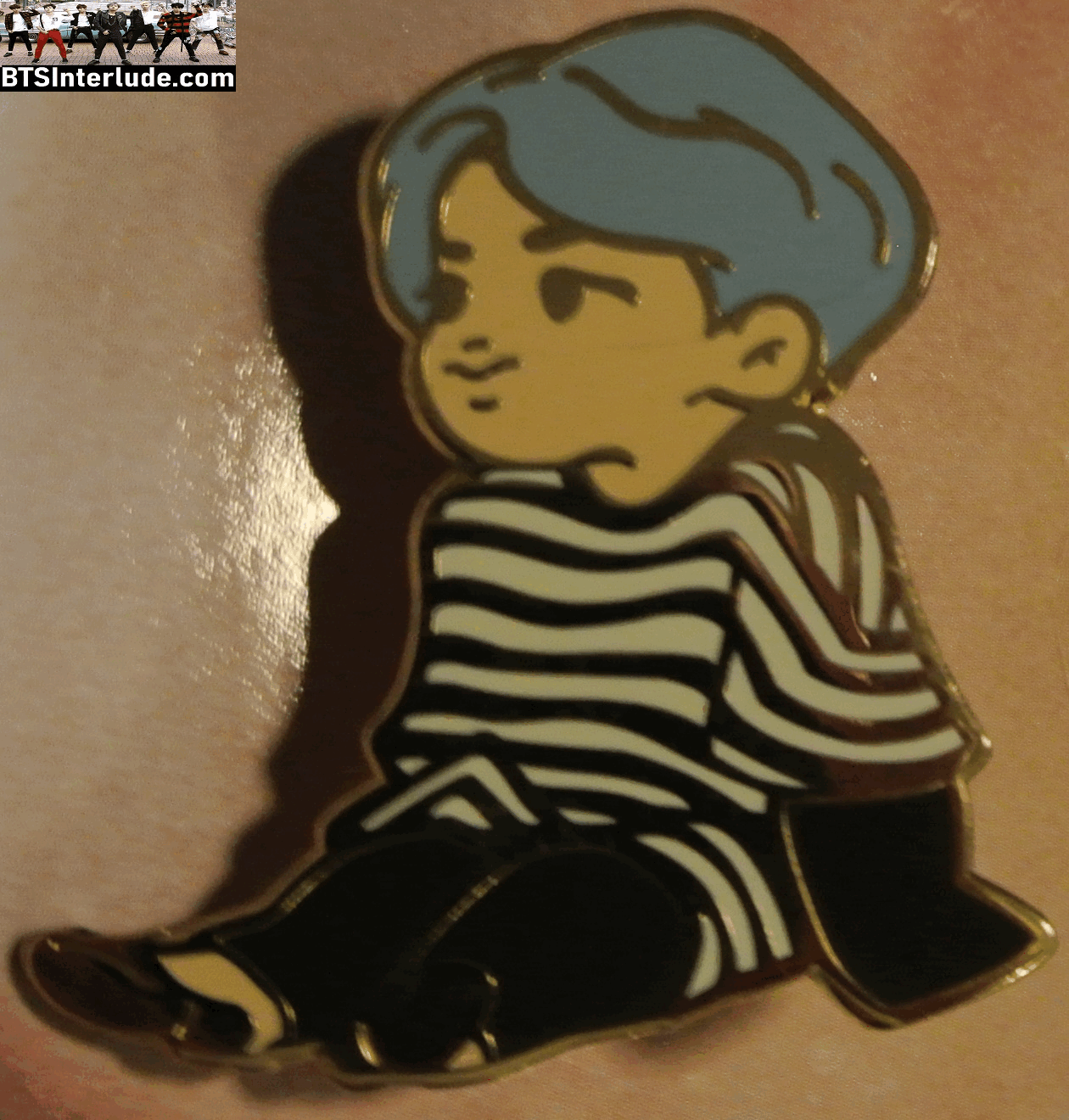 BTS PIN ENAMEL GOLD PARK JIMIIN 박지민 BLUE HAIR STRIPED SHIRT NIIKOCHU PINS BADGE BUTTON