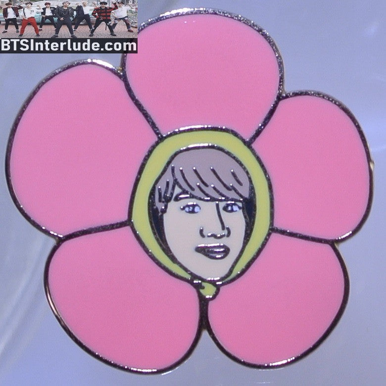 BTS PIN ENAMEL GOLD JIN KIM SEOKJIN 김석진 PINK FLOWER HEAD DRESS RUN BTS JINNIECHI SHOP PINS BADGE BUTTON