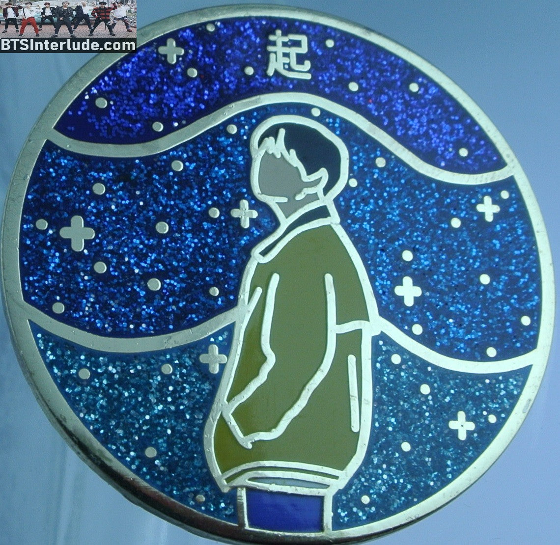 BTS PIN ENAMEL GOLD JEON JUNGKOOK 전정국 EUPHORIA MUSIC VIDEO YELLOW JACKET BLUE GLITTER ZOMG BUNNIE PINS BADGE BUTTON