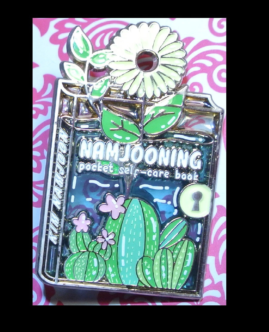 BTS PIN ENAMEL GOLD RM KIM NAMJOON 김남준 NAMJOONING BOOK SUNFLOWER BADGE BUTTON