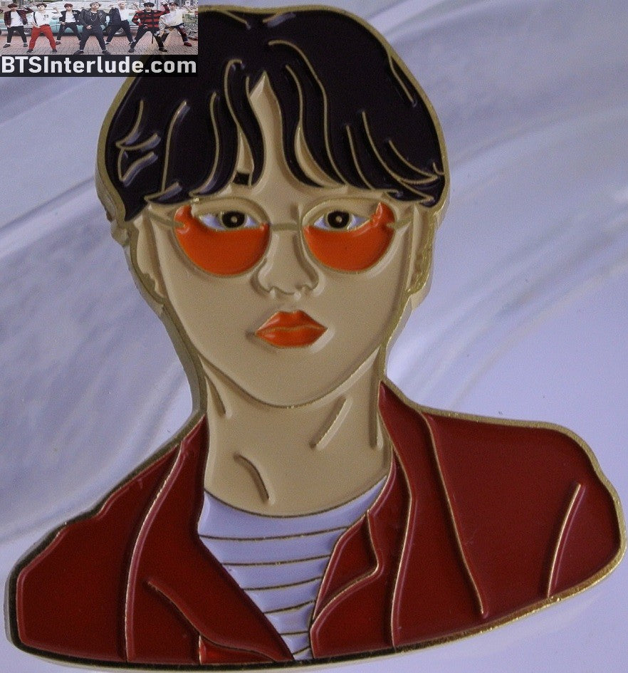 BTS PIN ENAMEL GOLD SUGA MIN YOONGI 민윤기 SUNGLASSES BROWN JACKET BADGE BUTTON