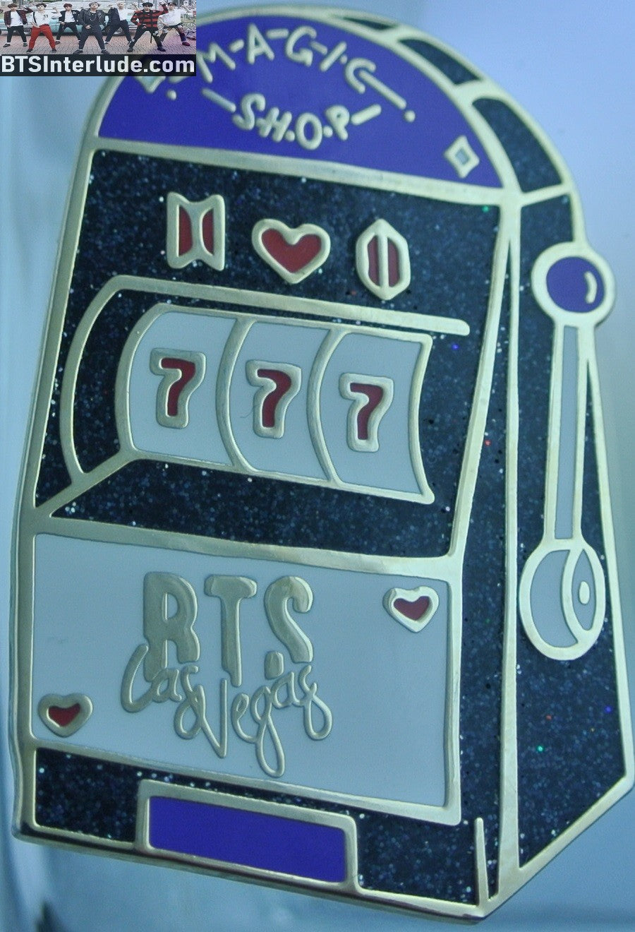 BTS PIN ENAMEL GOLD GROUP MAGIC SHOP LAS VEGAS SLOT MACHINE JUNGKOOK V JIMIN RM J-HOPE SUGA JIN BADGE BUTTON