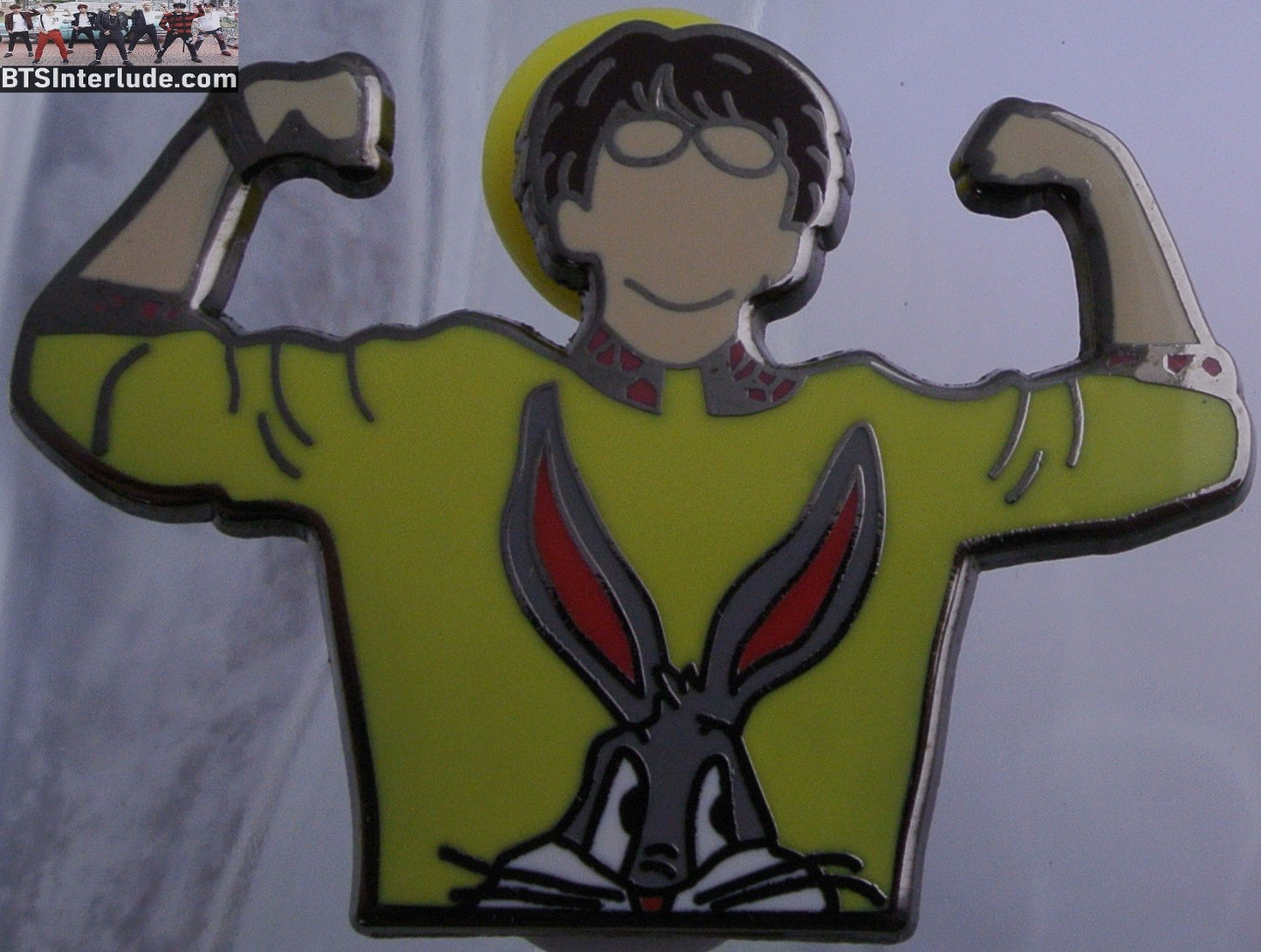 BTS PIN ENAMEL GUNMETAL J-HOPE JUNG HOSEOK 정호석 BUGS BUNNY SWEATER IDOL MUSIC VIDEO
