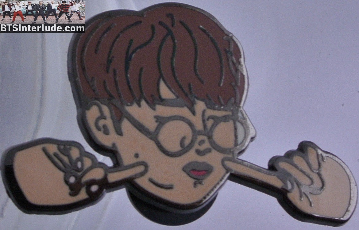 BTS PIN ENAMEL GUNMETAL JEON JUNGKOOK 전정국 GLASSES FINGERS ON CHEEKS PINS OVER FLOWERS BADGE BUTTON