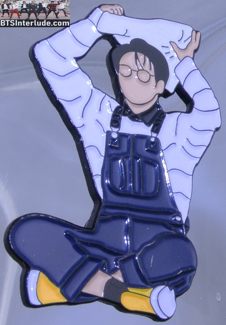 BTS PIN ENAMEL GUNMETAL JEON JUNGKOOK 전정국 OVERALLS PILLOW RUN BTS EPISODE BADGE BUTTON