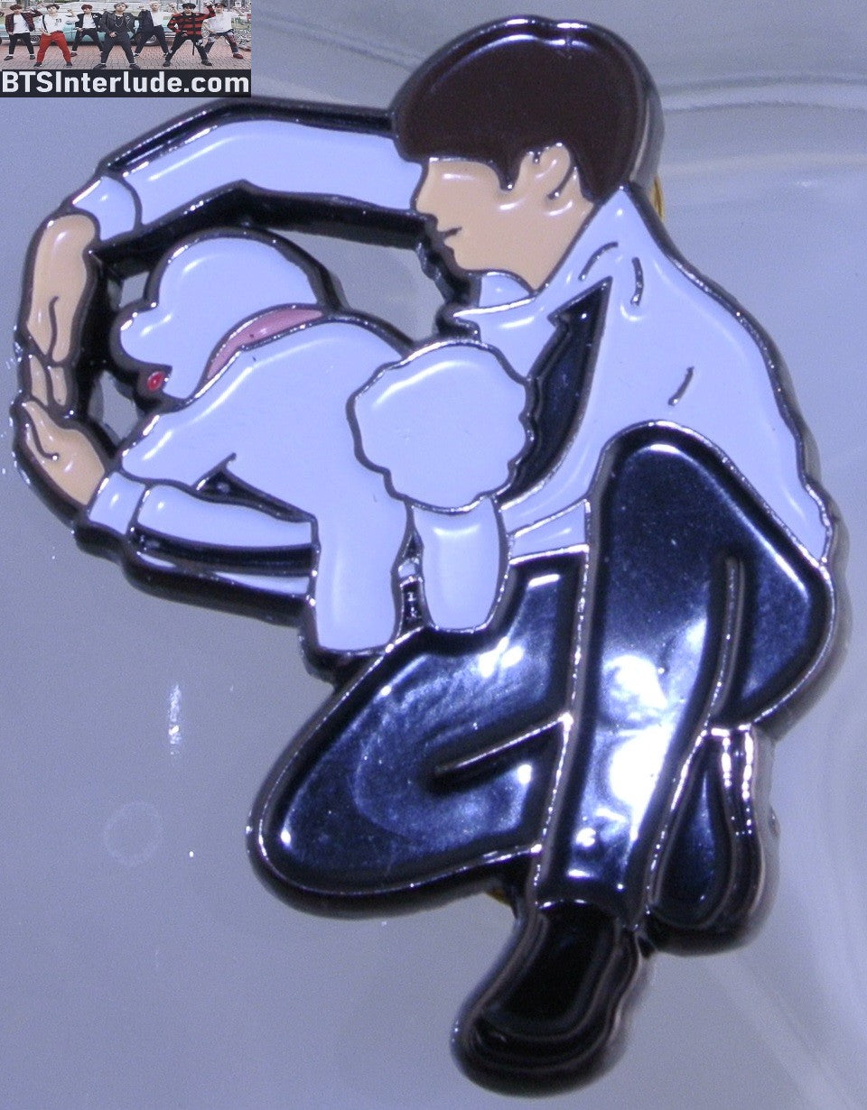 BTS PIN ENAMEL GUNMETAL JEON JUNGKOOK 전정국 MIRI RUN BTS EPISODE 23 DOG JUMPING THRU JKS ARMS BADGE BUTTON