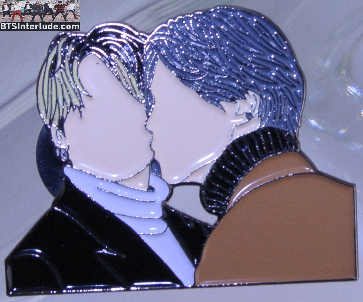 BTS PIN ENAMEL GUNMETAL SUB-UNIT JEON JUNGKOOK V KIM TAEHYUNG 2020 SEASONS GREETINGS JUNGSH00KIEEE PINS BADGE BUTTON