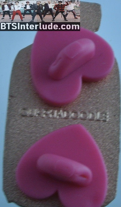 BTS PIN ENAMEL ROSE GOLD COPPER GROUP JAMAIS VU REMEDY PINK BOTTLE QUAPHADOODLE PINS JUNGKOOK V JIMIN RM J-HOPE SUGA JIN BADGE BUTTON