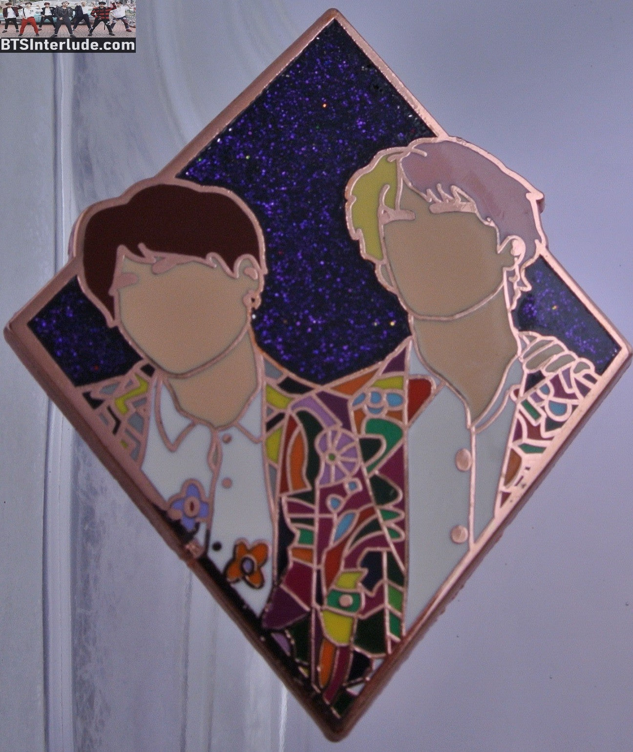 BTS PIN ENAMEL ROSE GOLD COPPER SUB-UNIT V KIM TAEHYUNG SUGA MIN YOONGI IDOL JACKETS HEART SHAPED SHOP PINS BADGE BUTTON