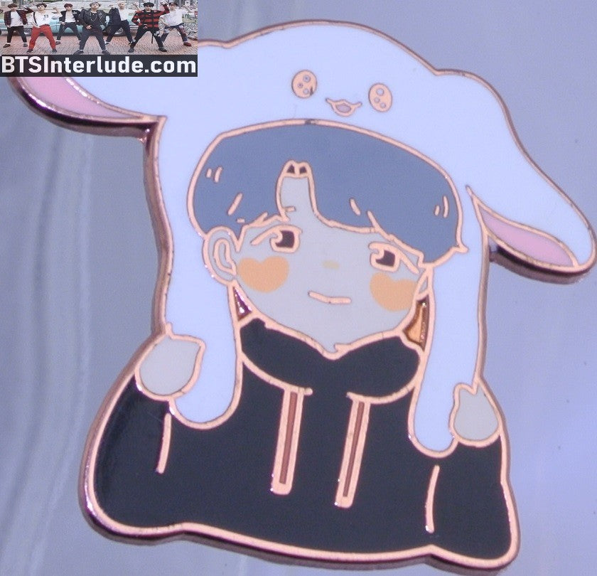 BTS PIN ENAMEL ROSE GOLD COPPER SUGA MIN YOONGI 민윤기 BUNNY EARS HAT SILVER HAIR BLACK HOODIE RUN BTS 59 60 EPISODE BADGE BUTTON