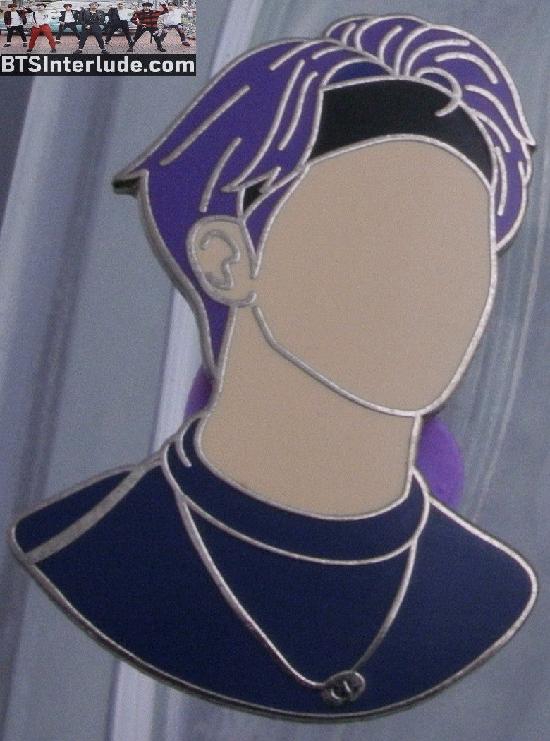 BTS PIN ENAMEL SILVER JIN KIM SEOKJIN 김석진 PURPLE HAIR BLACK T SHIRT SARANGTAE PINS BADGE BUTTON