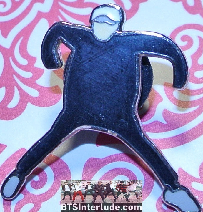 BTS PIN ENAMEL SILVER SUGA MIN YOONGI 민윤기 SMALL BLACK SWEATS SPLITS BADGE BUTTON
