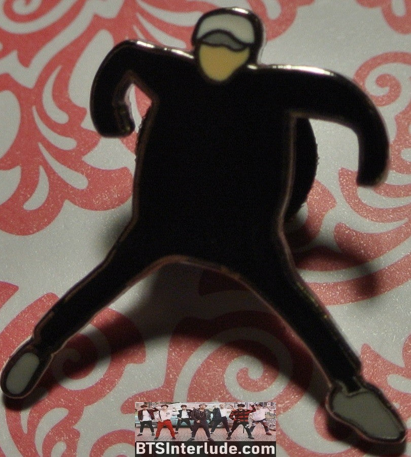 BTS PIN ENAMEL SILVER SUGA MIN YOONGI 민윤기 SMALL BLACK SWEATS SPLITS BADGE BUTTON