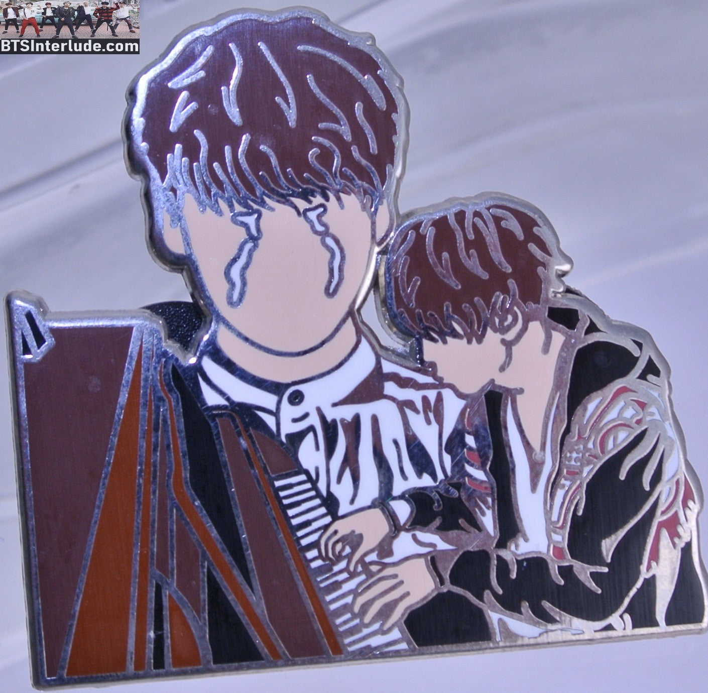 BTS PIN ENAMEL SILVER SUGA MIN YOONGI 민윤기 FIRST LOVE PERFORMANCE PIANO 2 FRAMES CRYING BADGE BUTTON