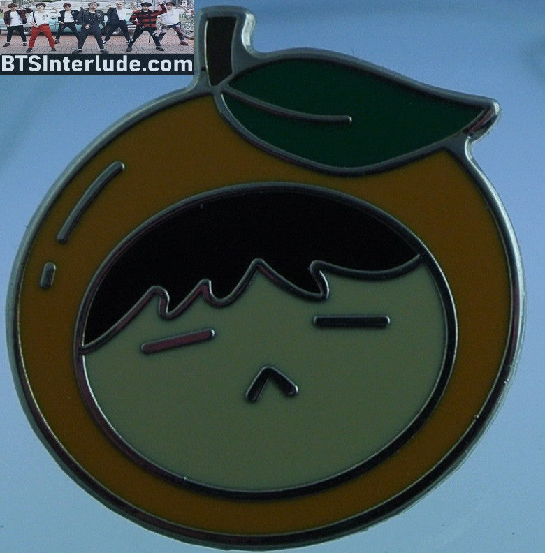 BTS PIN ENAMEL SILVER SUGA MIN YOONGI 민윤기 FACE INSIDE TANGERINE BADGE BUTTON