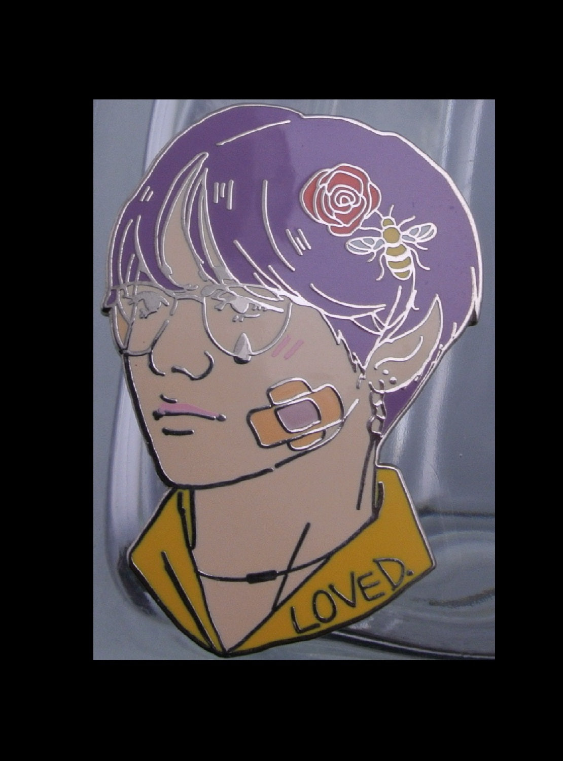 BTS PIN ENAMELSILVER V KIM TAEHYUNG 김태형 BANDAID BANGTAN AEGYOHANA PINS BADGE BUTTON