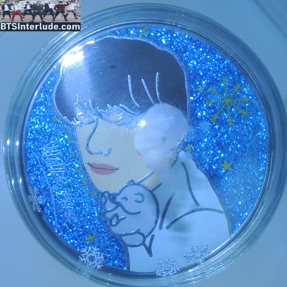 BTS PIN ENAMEL SILVER V KIM TAEHYUNG 김태형 WINTER BEAR SNOWGLOBE OH PEACHY TAE PINS BADGE BUTTON