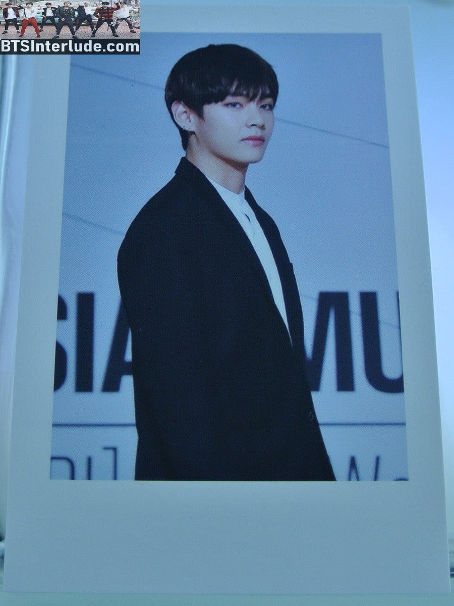 BTS POLAROID FANSITE V KIM TAEHYUNG 김태형 BLACK JACKET PROFILE VELICITAS FANSITE ONE OF A KIND
