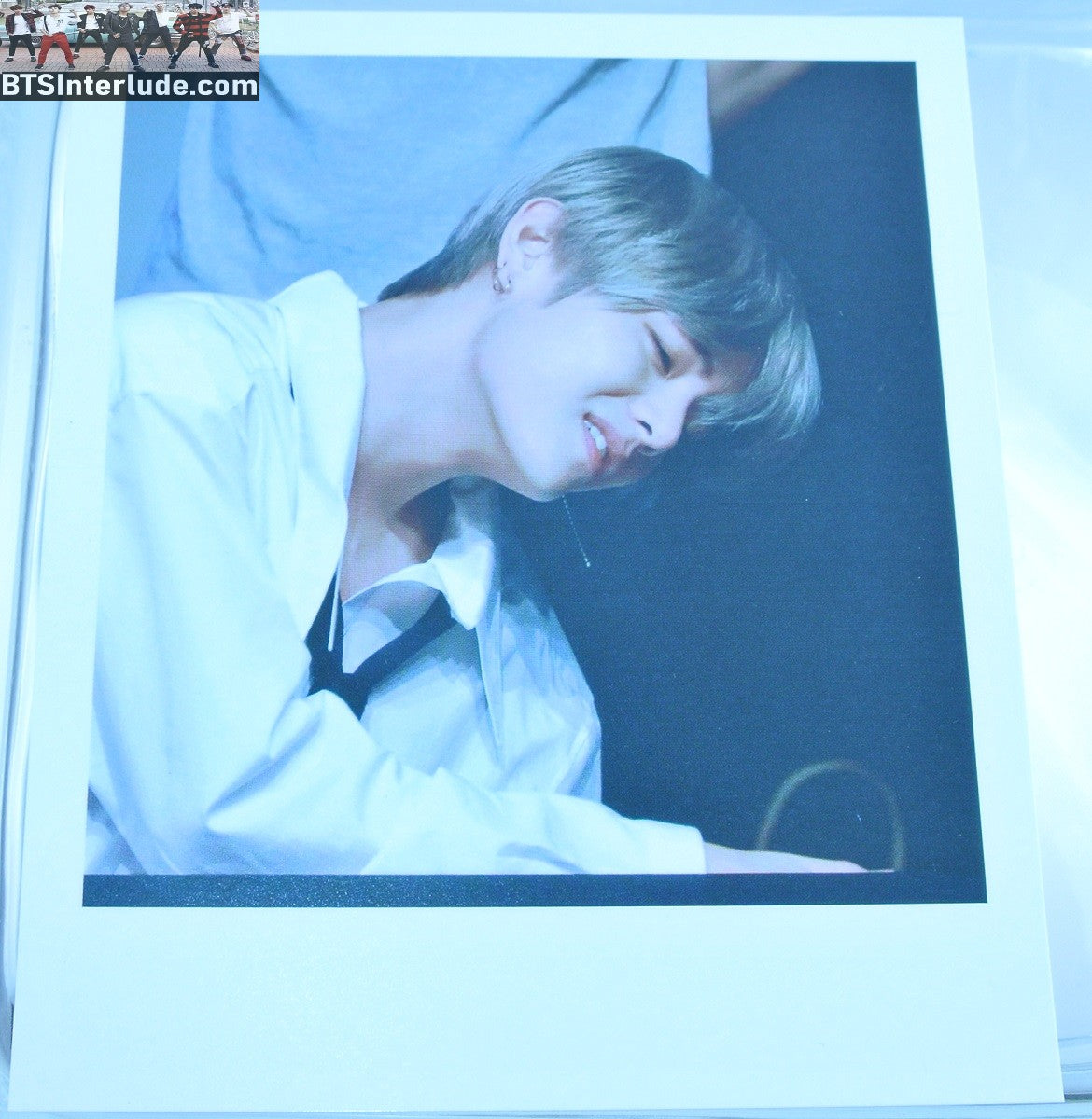BTS POLAROID FANSITE V KIM TAEHYUNG 김태형 PROFILE FANSIGN VIA FANSITE ONCE IN A VLUE MOON