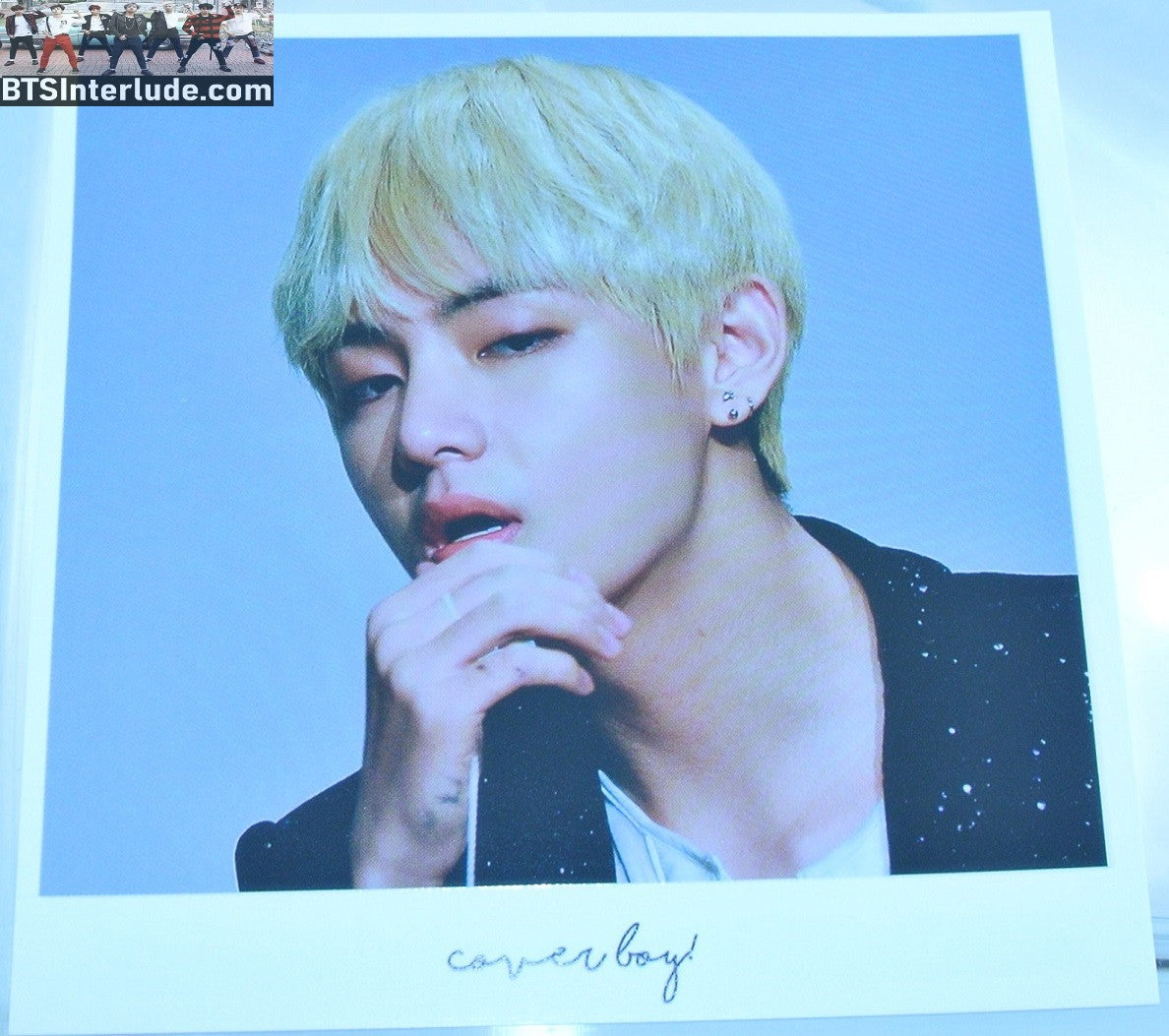 BTS POLAROID FANSITE V KIM TAEHYUNG 김태형 BLOND HAIR SEXY STARE VTAC FANSITE COVERBOY