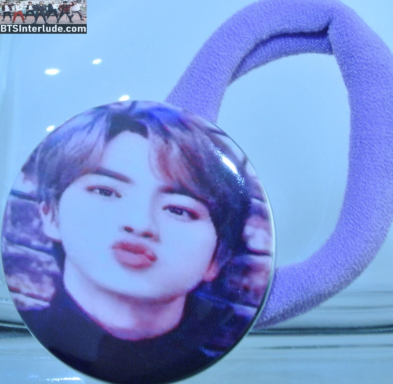 BTS PONYTAIL HOLDER BUTTON JIN KIM SEOKJIN 김석진 KISS SEAMLESS HAIR TIE
