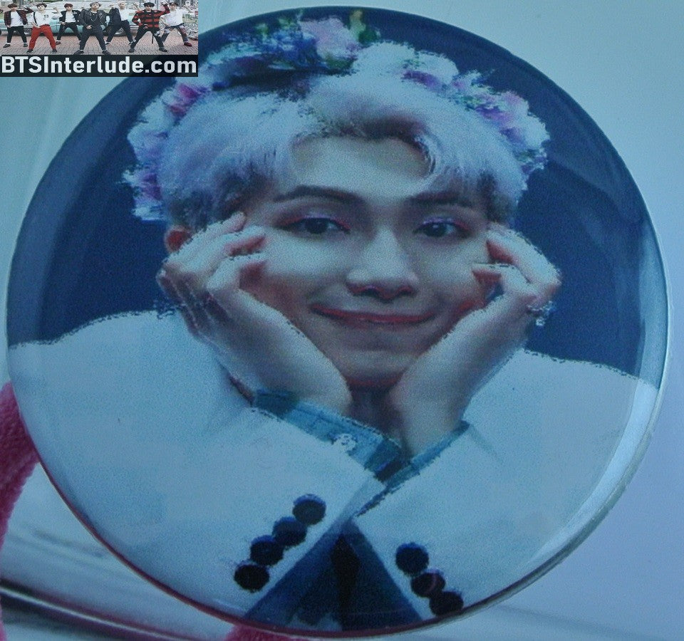 BTS PONYTAIL HOLDER BUTTON RM KIM NAMJOON 김남준 BLOND HAIR FLOWER CROWN TIARA FANSIGN SEAMLESS HAIR TIE