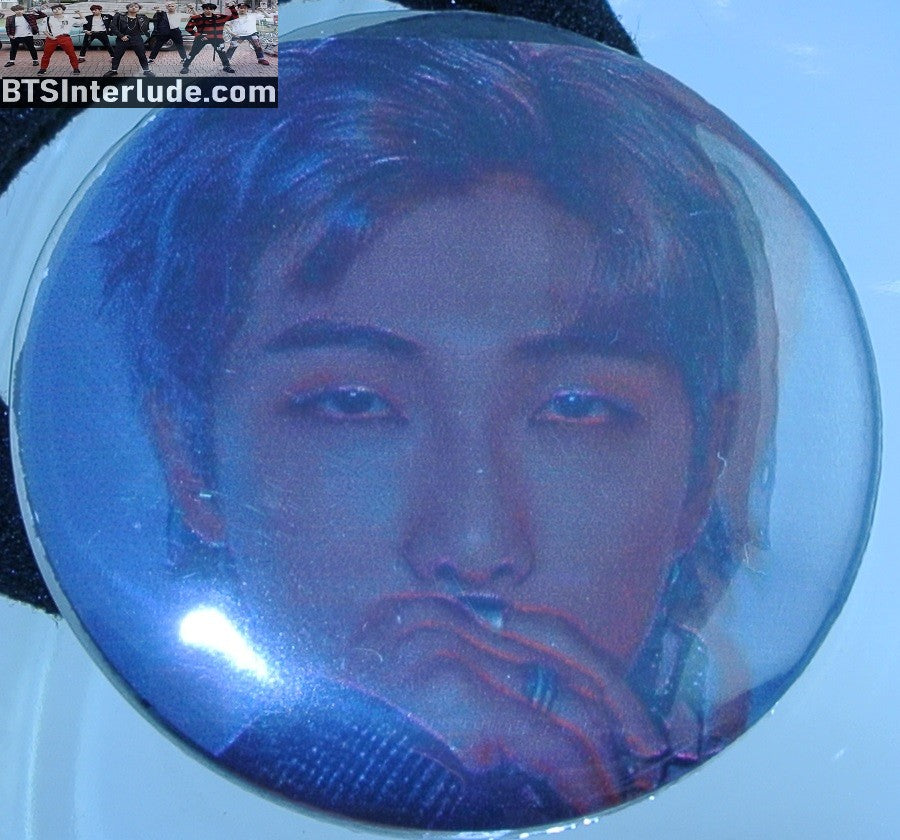 BTS PONYTAIL HOLDER BUTTON RM KIM NAMJOON 김남준 SEXY HAND ON MOUTH SEAMLESS HAIR TIE
