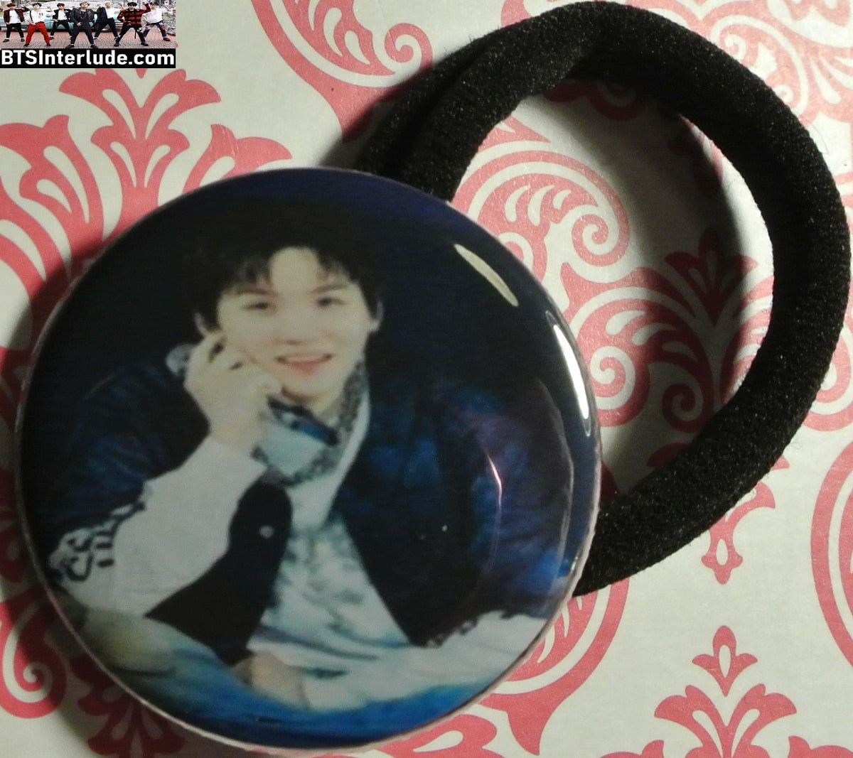 BTS PONYTAIL HOLDER BUTTON SUGA MIN YOONGI 민윤기 ARIRANG ENDING SMILE SEAMLESS HAIR TIE